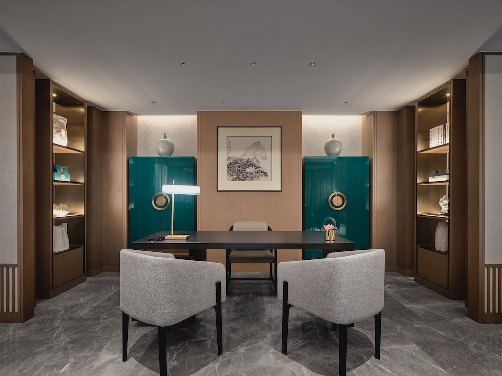 hualuxe kunshan huaqiao an ihg hotel