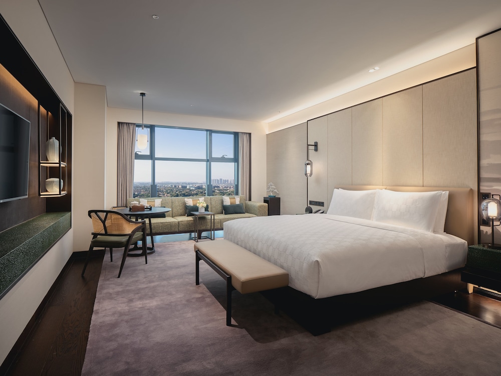 hualuxe kunshan huaqiao an ihg hotel