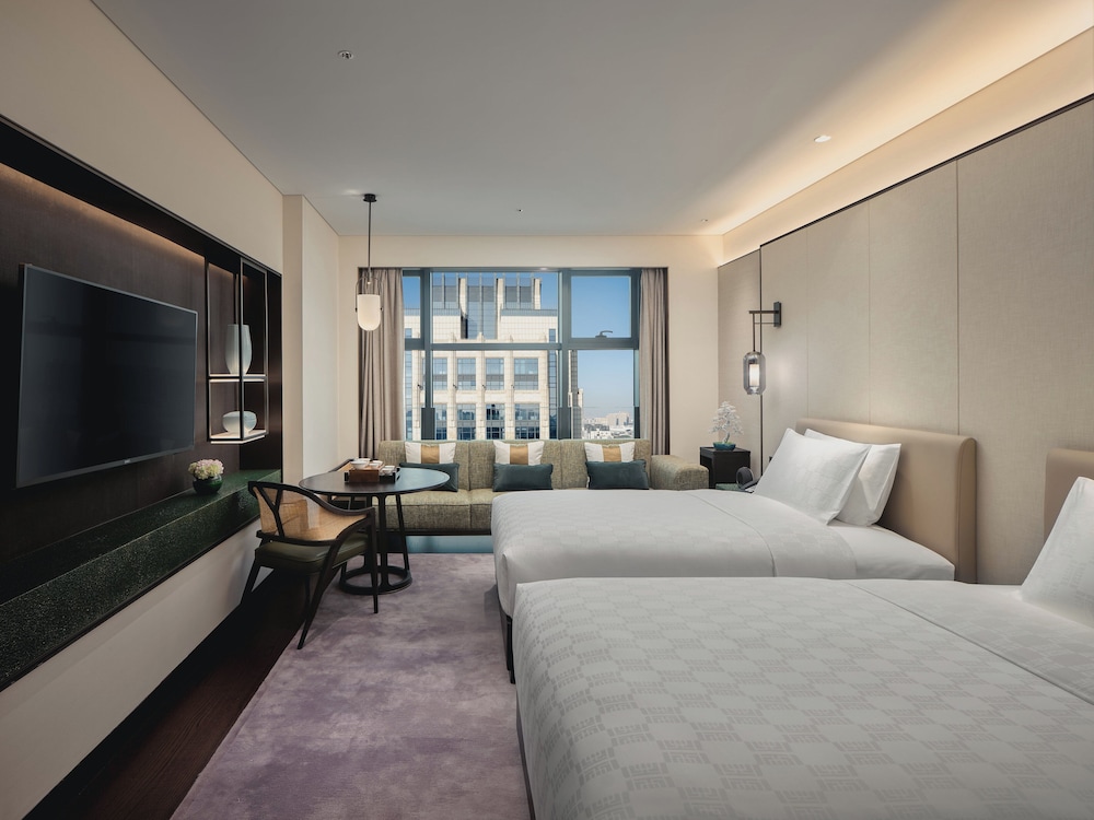 hualuxe kunshan huaqiao an ihg hotel