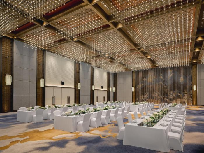 hualuxe kunshan huaqiao an ihg hotel