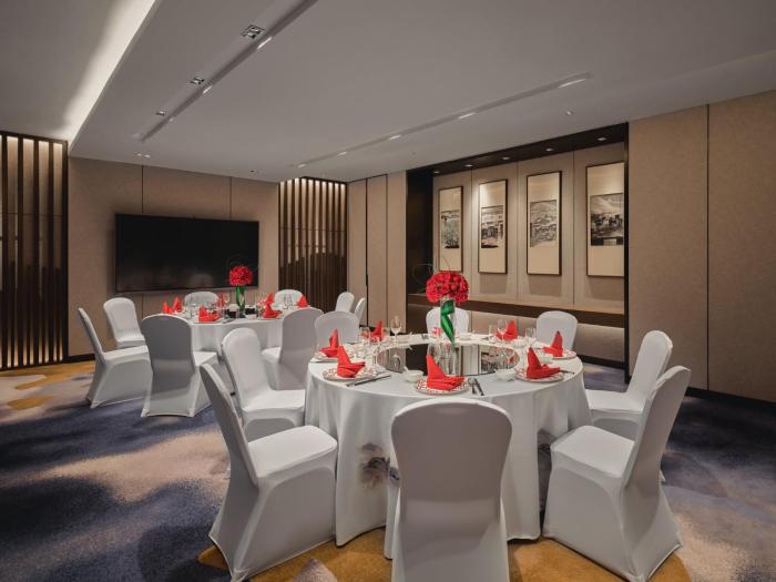 hualuxe kunshan huaqiao an ihg hotel