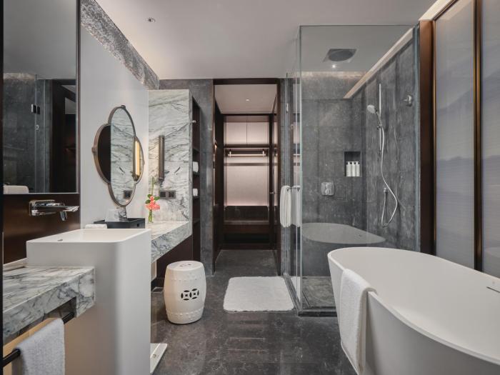 hualuxe kunshan huaqiao an ihg hotel