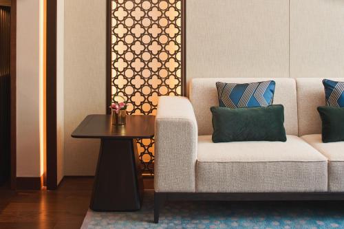 hualuxe kunshan huaqiao an ihg hotel