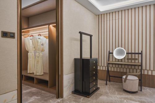 hualuxe kunshan huaqiao an ihg hotel
