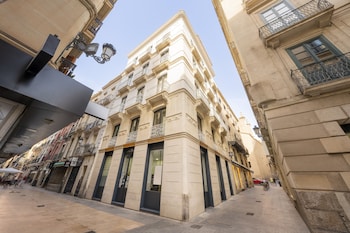 tandem portico alicante suites