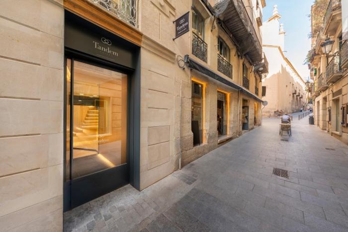 tandem portico alicante suites