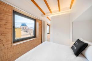 tandem portico alicante suites