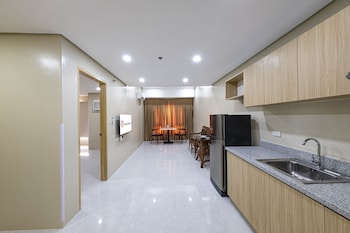 cebu family suites by cocotel powered by fave