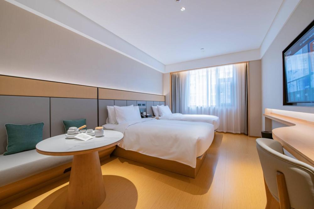 ji hotel chengdu qingbaijiang hudiezhou