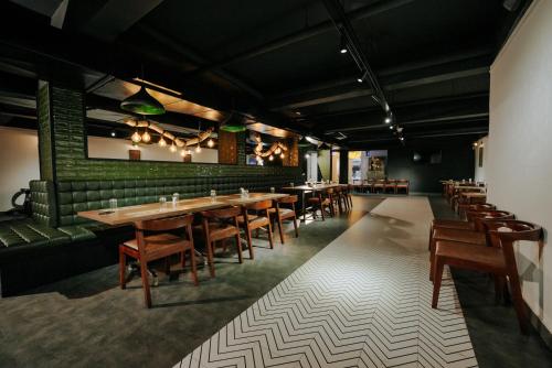 hotel palmyra grand inn