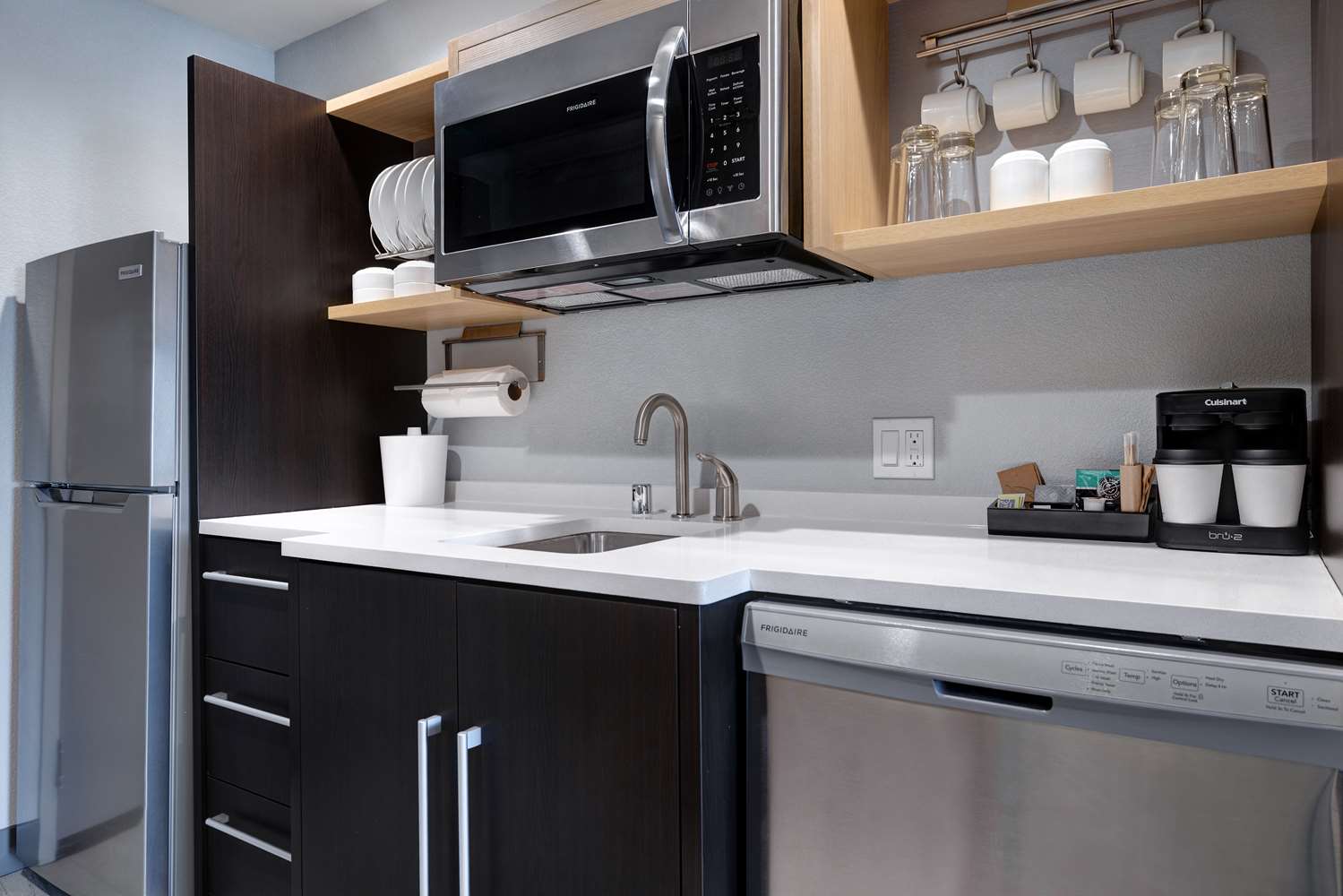 home2 suites by hilton petaluma