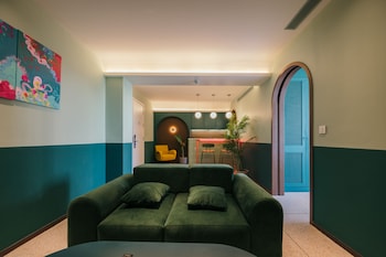 chi hotel bangkok sha extra plus