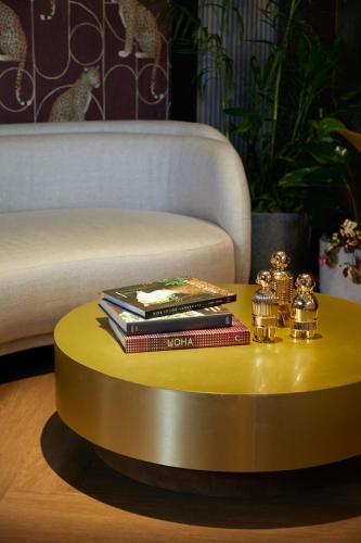 chi hotel bangkok sha extra plus