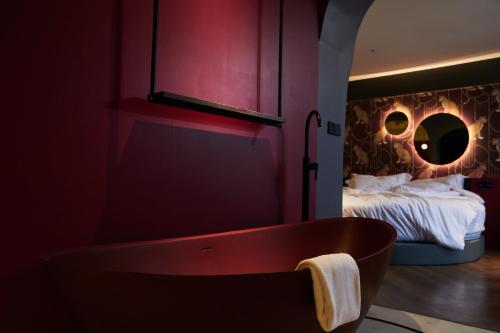 chi hotel bangkok sha extra plus