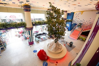 chi hotel bangkok sha extra plus