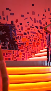 chi hotel bangkok sha extra plus