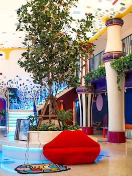 chi hotel bangkok sha extra plus