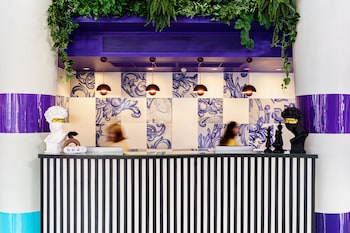 chi hotel bangkok sha extra plus