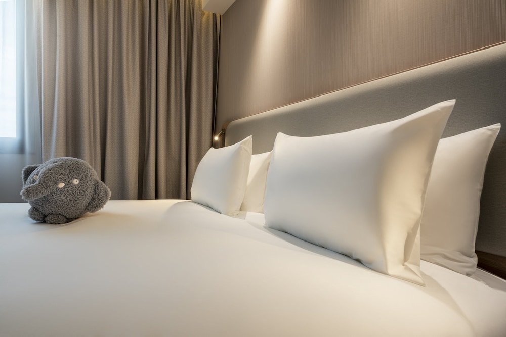 holiday inn express marne la vallee val d europe