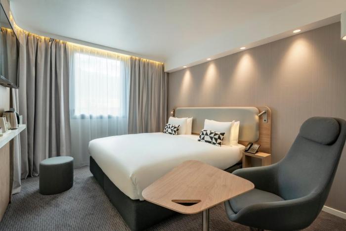 holiday inn express marne la vallee val d europe