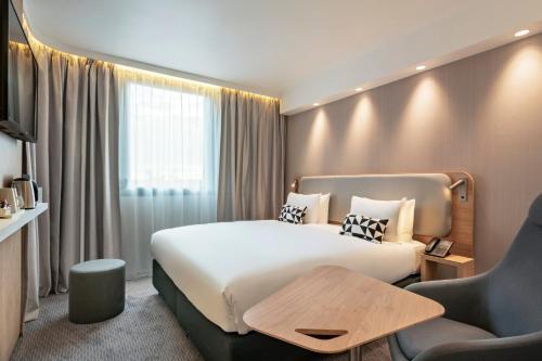 holiday inn express marne la vallee val d europe