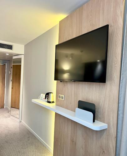 holiday inn express marne la vallee val d europe