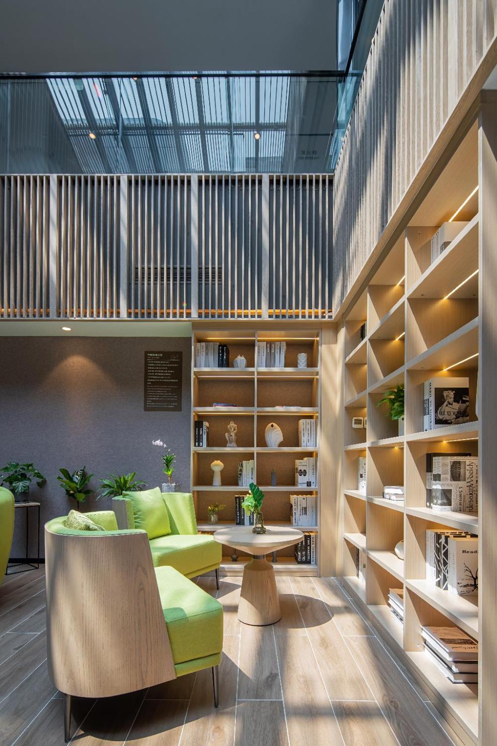 cm serviced apartment shenzhen dongmen