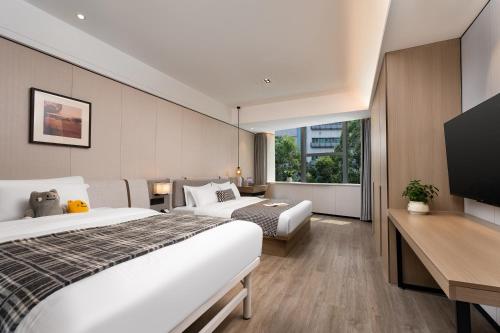 cm serviced apartment shenzhen dongmen