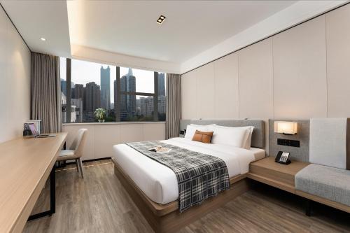 cm serviced apartment shenzhen dongmen