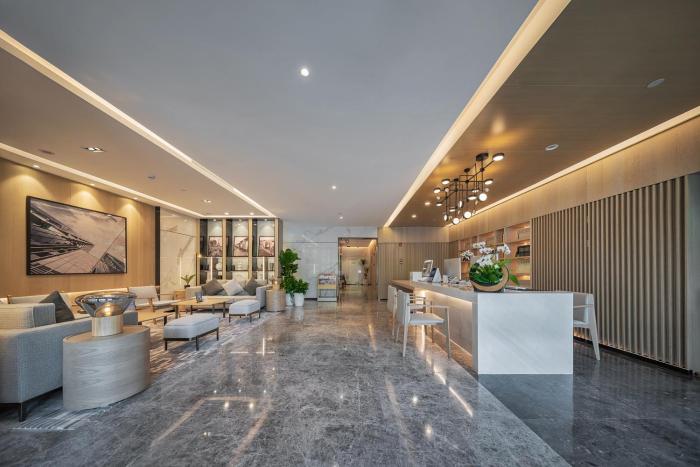 cm serviced apartment shenzhen dongmen