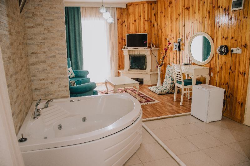 ayisigi hotel