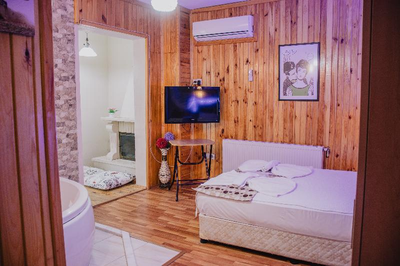 ayisigi hotel