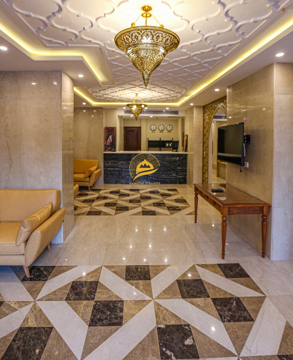 mamluk pyramids hotel
