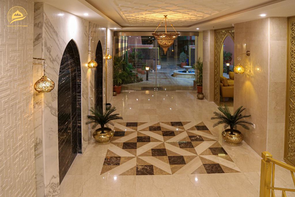 mamluk pyramids hotel