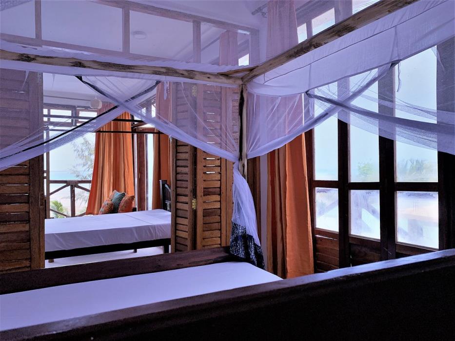 asante sana beach cottages