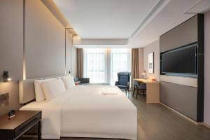 atour hotel xian software park high tech 3rd road