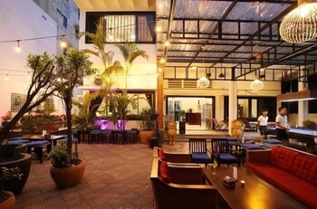 the birdcage boutique