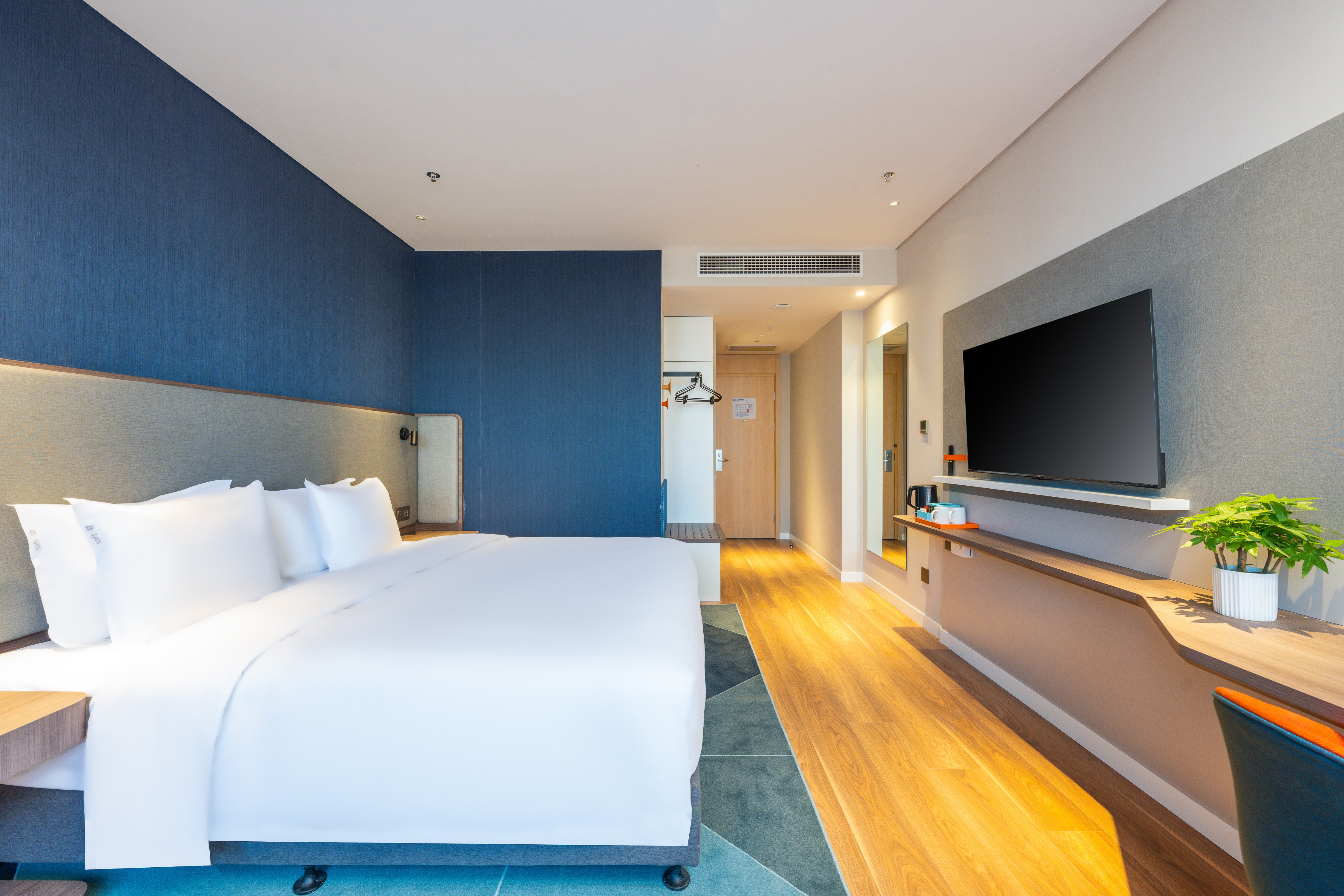 holiday inn express xinji city center an ihg hotel