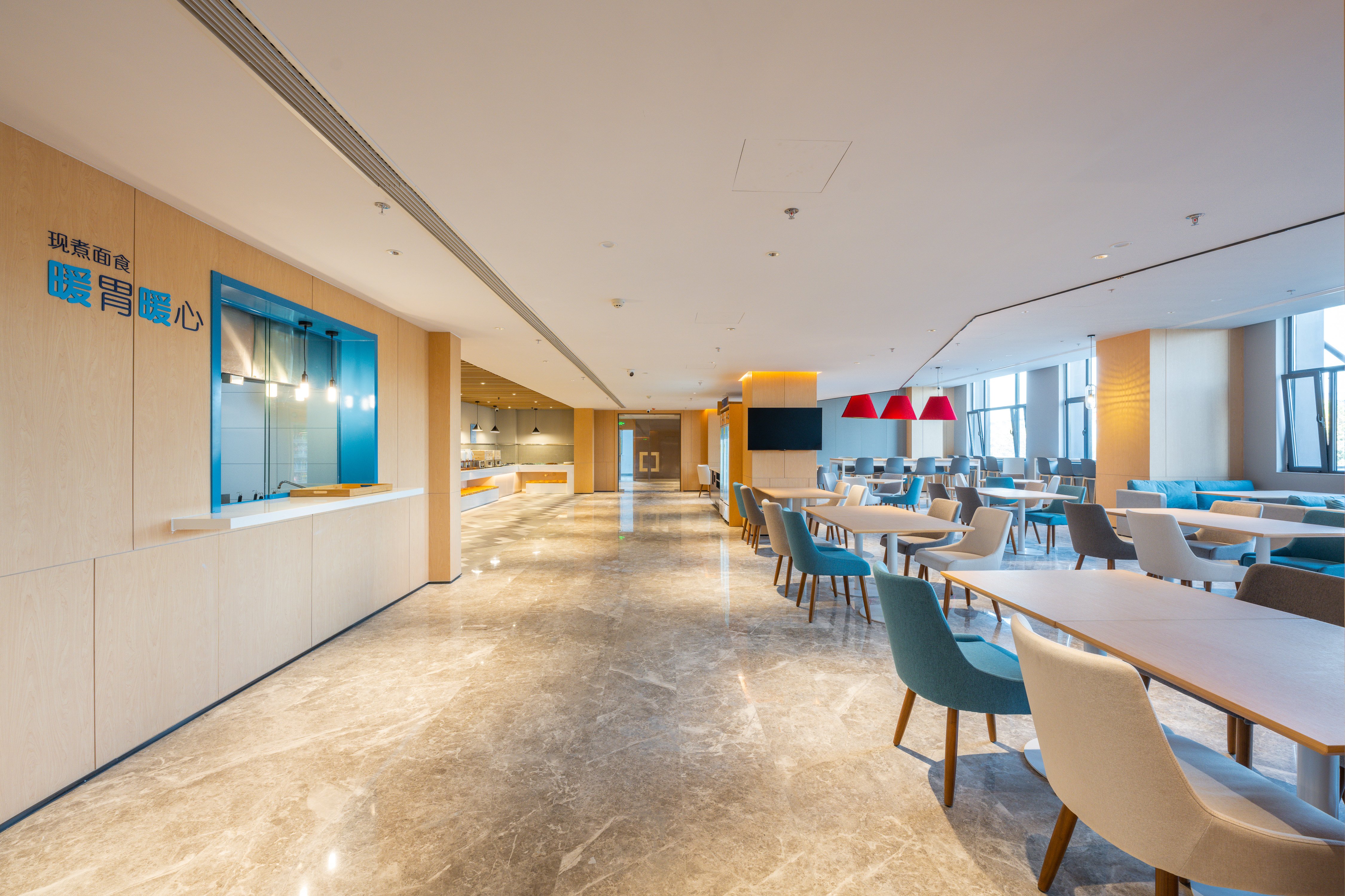 holiday inn express xinji city center an ihg hotel
