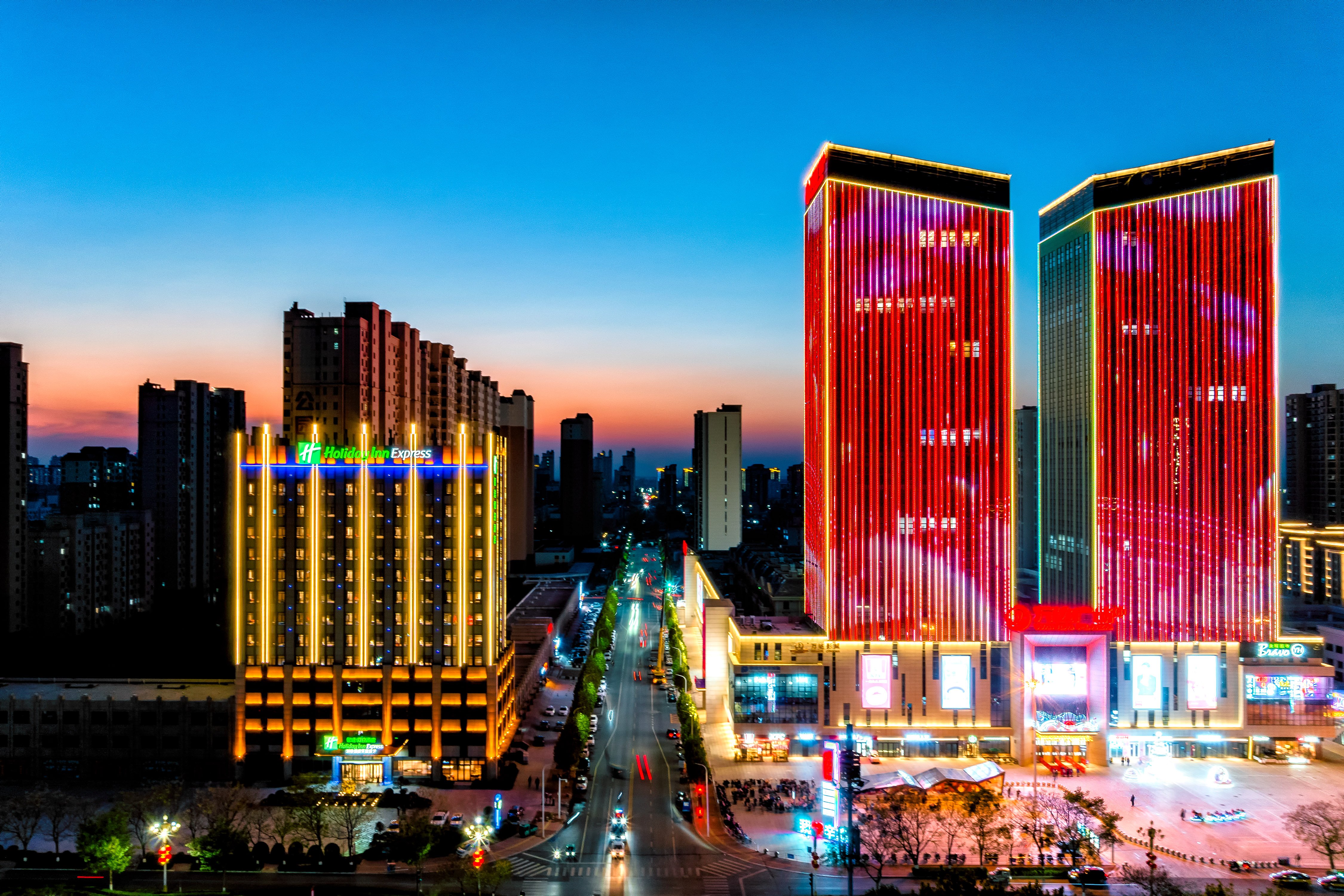 holiday inn express xinji city center an ihg hotel