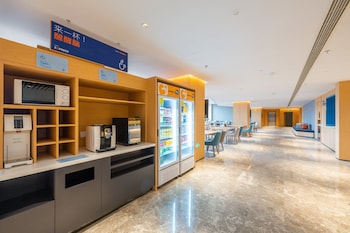 holiday inn express xinji city center an ihg hotel