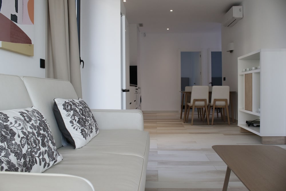 azahar beach apartments