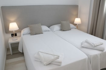 azahar beach apartments