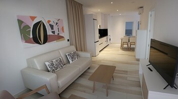 azahar beach apartments