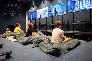 Annex Lisanj,,3 star