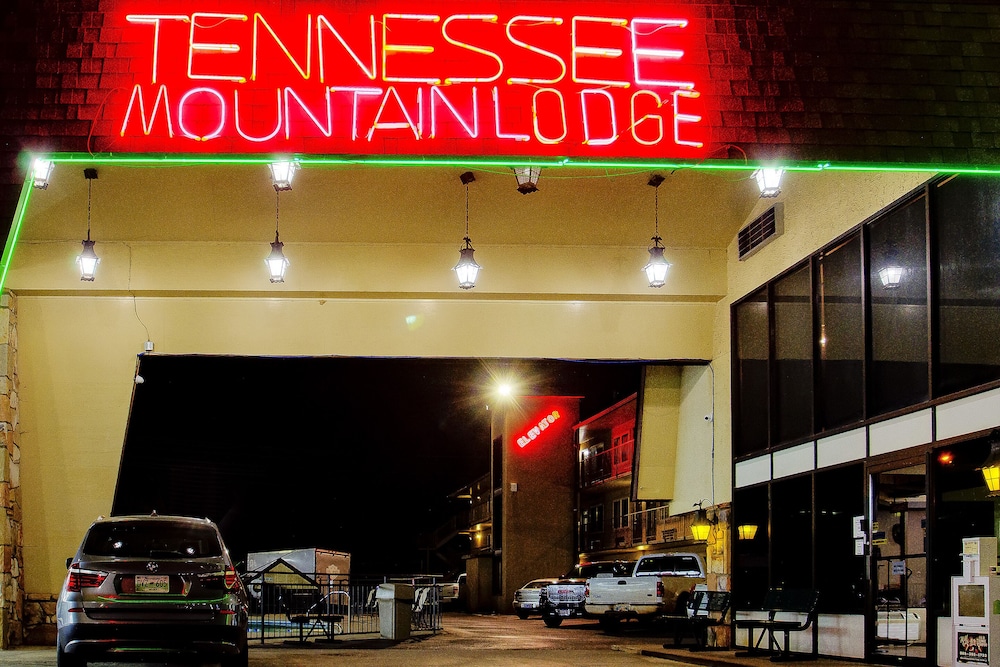 tennessee mountain lodge riverside by oyo