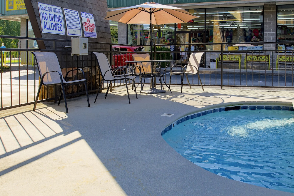 tennessee mountain lodge riverside by oyo