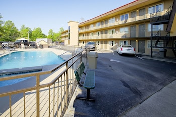 tennessee mountain lodge riverside by oyo