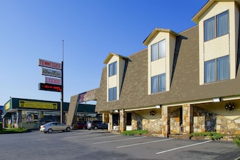 tennessee mountain lodge riverside by oyo