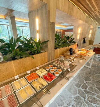 tintto hotel soft opening
